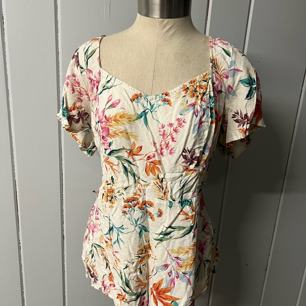 Torrid Multicolor Floral Peplum Top